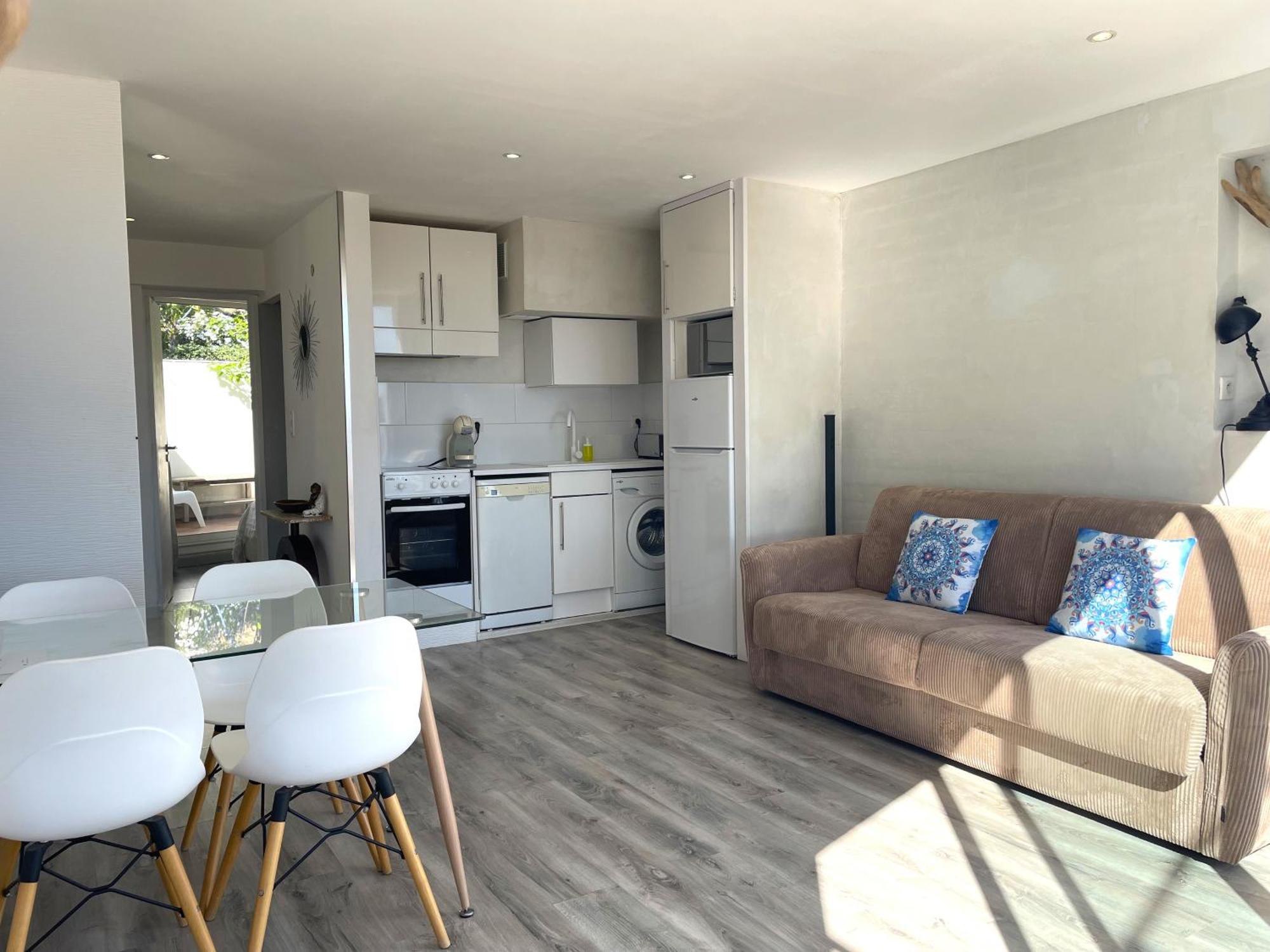 Tusquets - Apartamento Con Vistas Al Mar Кадакес Екстериор снимка